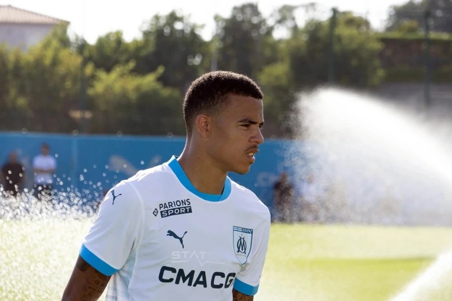 Marseille mang về tài năng trẻ lắm tài nhiều tật của MU, Mason GreenWood