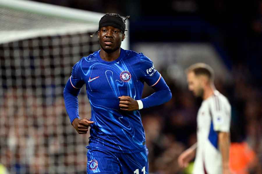 Madueke góp 1 bàn cho Chelsea.