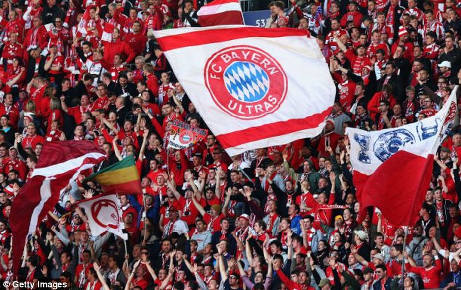 Bayern Munich 24/25 có thể giành cú đúp Bundesliga và Champions League?