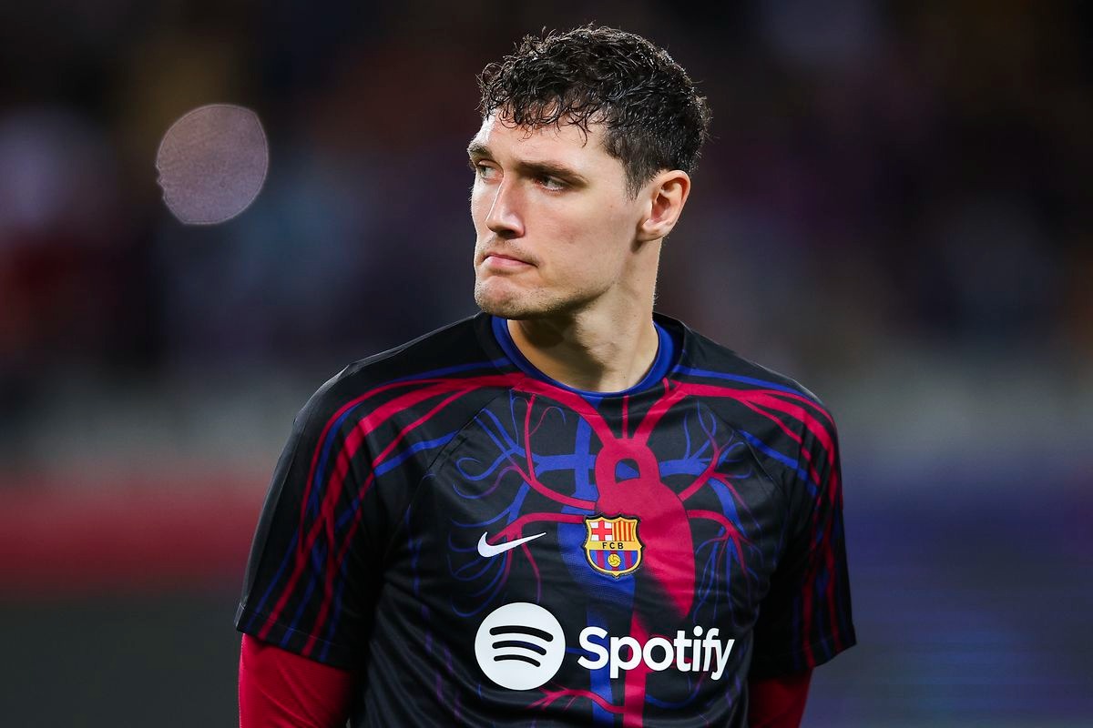 Andreas Christensen bị Barca đưa lên TTCN