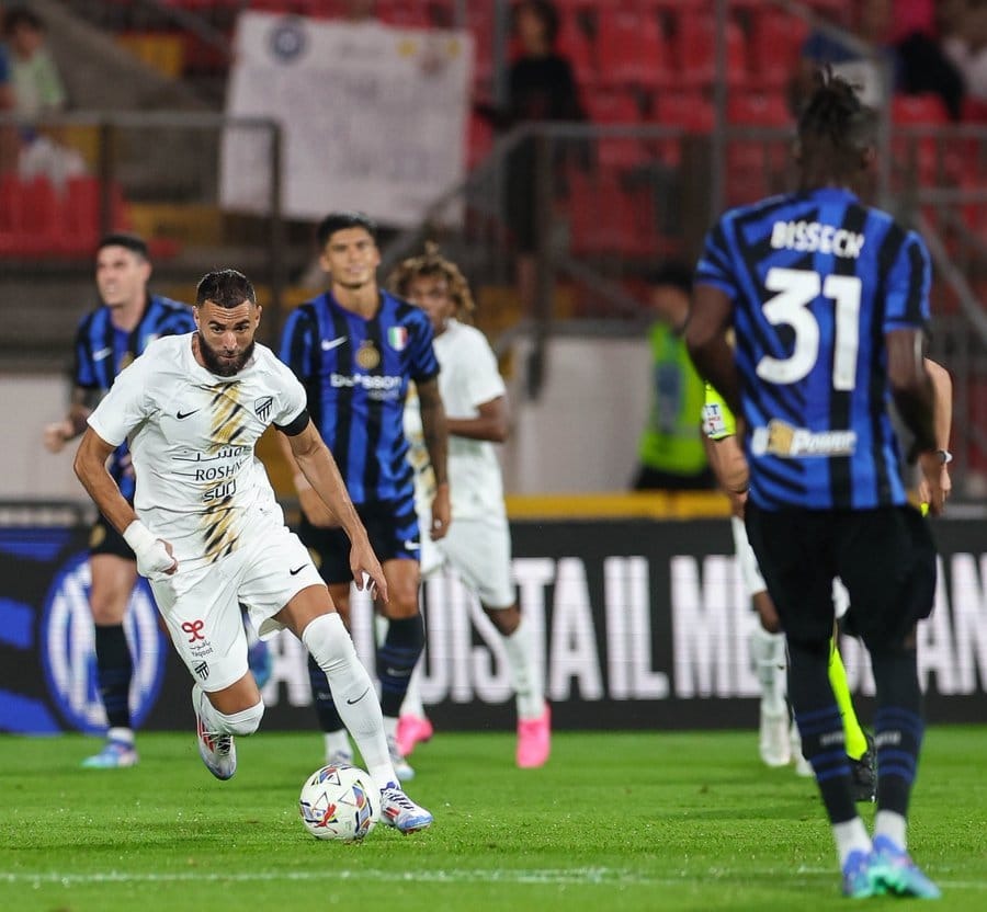 Inter Milan thảm bại trước đội bóng Ả Rập Saudi