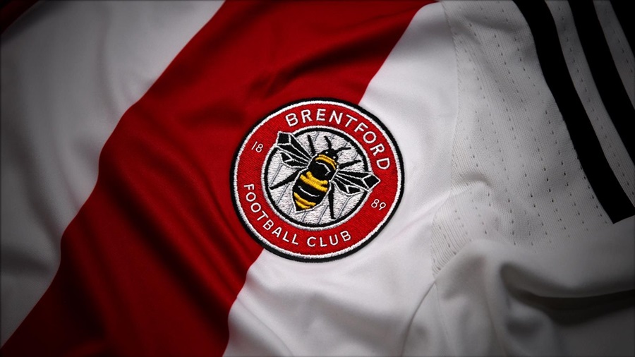 Logo của Brentford có biểu tượng hình con ong