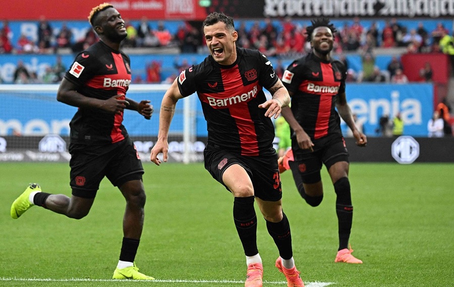 Leverkusen trong mùa giải bóng đá Bundesliga vừa qua đơn giản là không thể ngăn cản