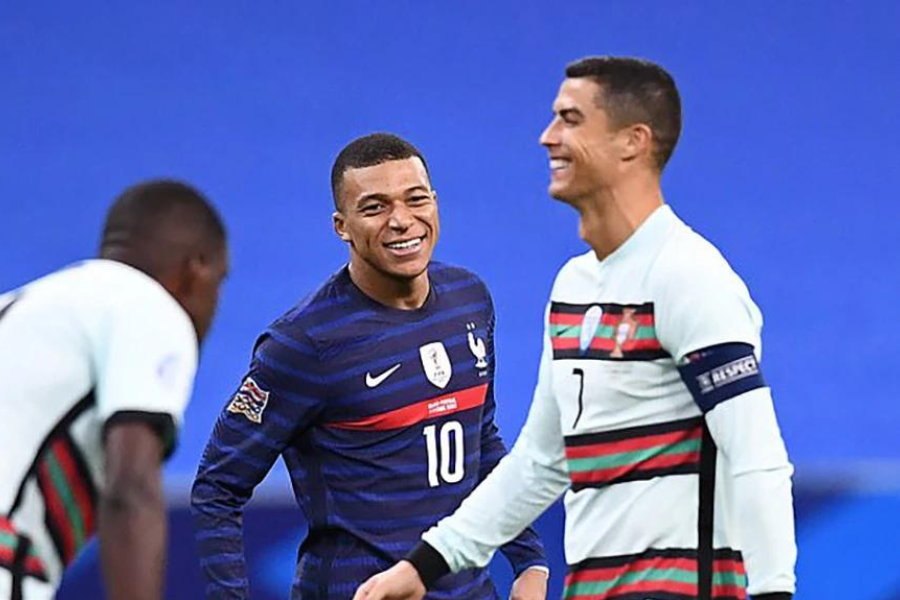 Ronaldo là thần tượng của Mbappe.