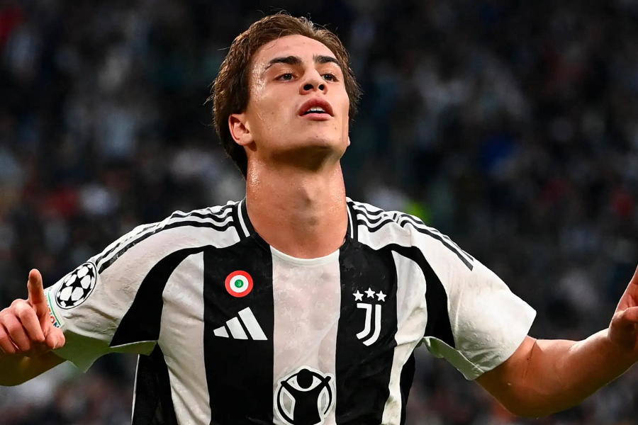 Sao tuổi teen của Juventus thành hiện tượng