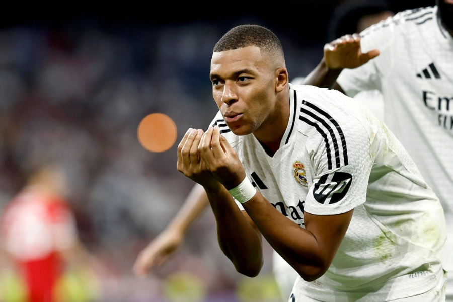 Mbappe vào nhóm tiền đạo hay nhất Champions League