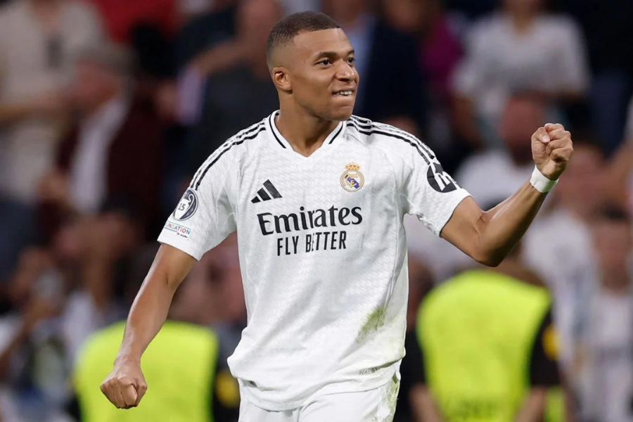 Mbappe ghi bàn đầu cho Real tại Champions League.