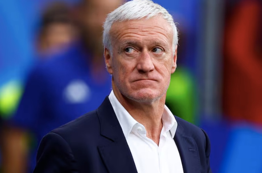 Didier Deschamps bị chỉ trích thậm tệ sau trận thua trước Ý