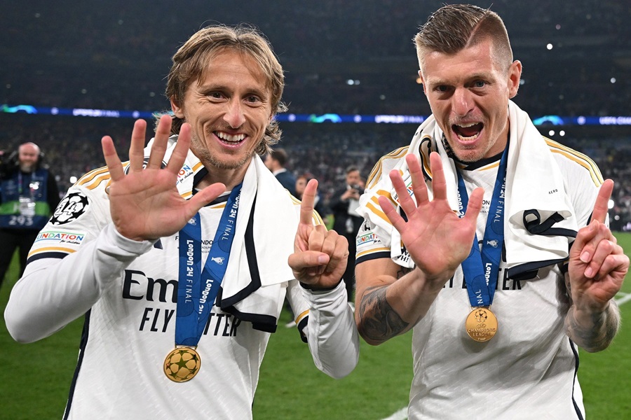 Toni Kroos và Modric là một trong những cặp tiền vệ xuất sắc nhất lịch sử