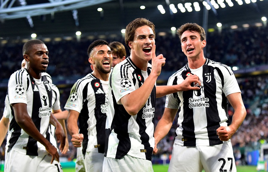 Siêu phẩm ấn định, Juventus ra quân thành công tại Champions League