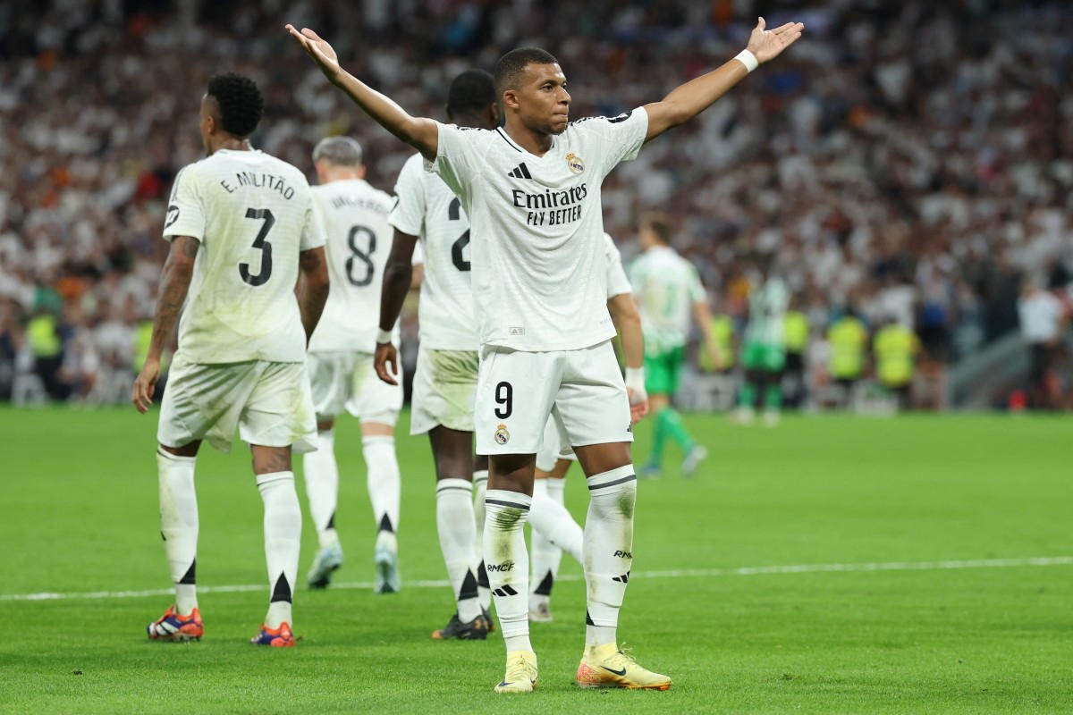 Mbappe khai nòng, Real Madrid tìm lại niềm vui