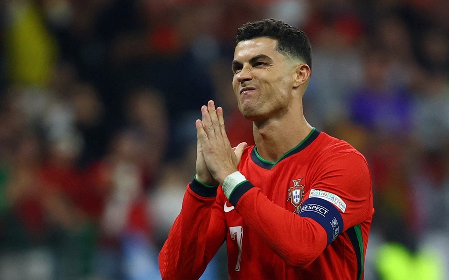 Ronaldo tuyên bố tương lai cùng ĐT Bồ Đào Nha