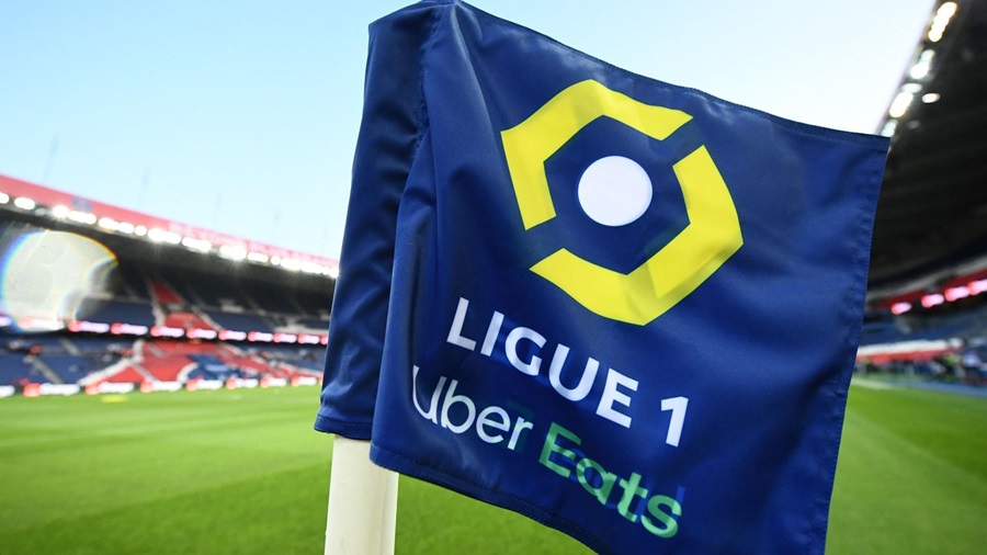 Giải bóng đá Ligue 1 với tên gọi cùng nhà tài trợ Uber Eats