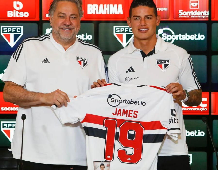 James Rodriguez gây sốc khi chuyển đến Qatar thi đấu