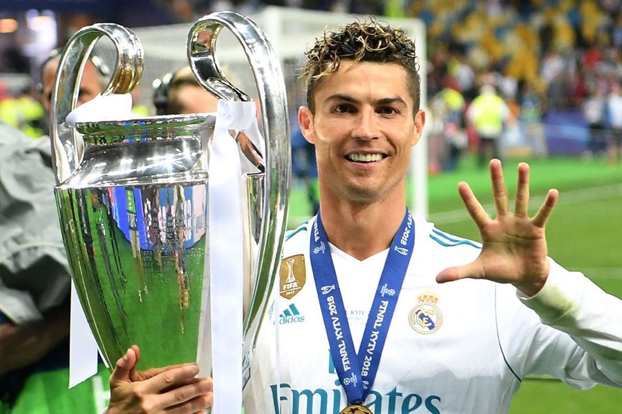 Ronaldo và 5 lần lên ngôi vô địch Cúp C1 Champions League