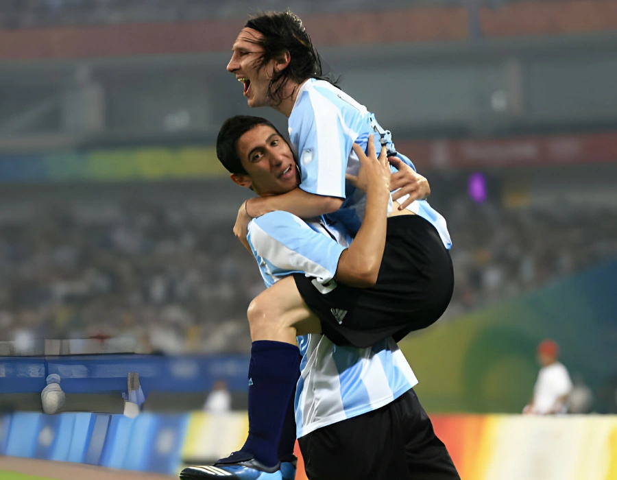 Messi và Di Maria tại Olympic 2008 ở Trung Quốc