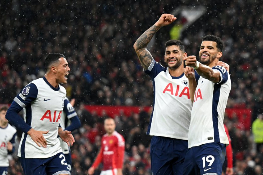 Tottenham thắng đậm MU 3-0