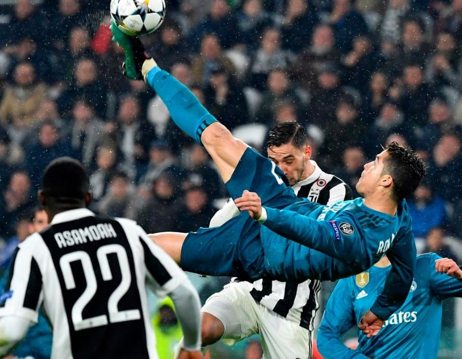 Ronaldo xứng đáng là vĩ nhân của làng túc cầu