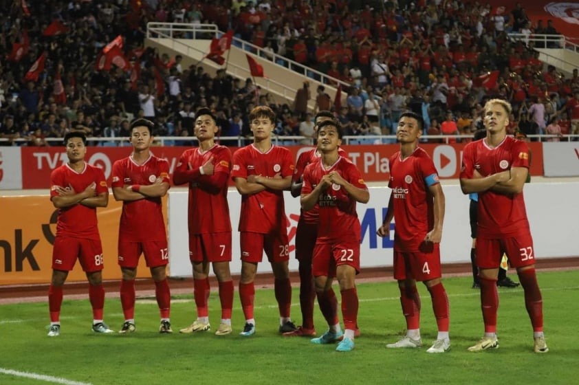 Thể Công Viettel đánh bại Hà Nội FC trong ngày ra mắt sân Mỹ Đình