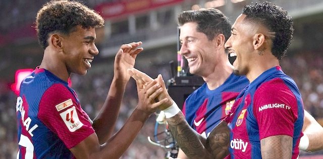 Bộ 3 nguyên tử của Barca