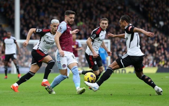 Aston Villa đã toàn thắng Fulham trong mùa giải vừa qua