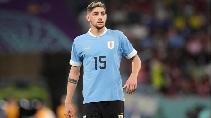 Federico Valverde, ngôi sao của Real Madrid và ĐT Uruguay, cũng đứng về phía Luis Suarez