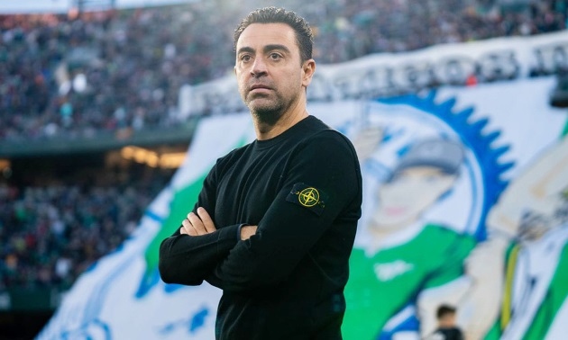 Xavi có thể thay Ten Hag ở M.U.