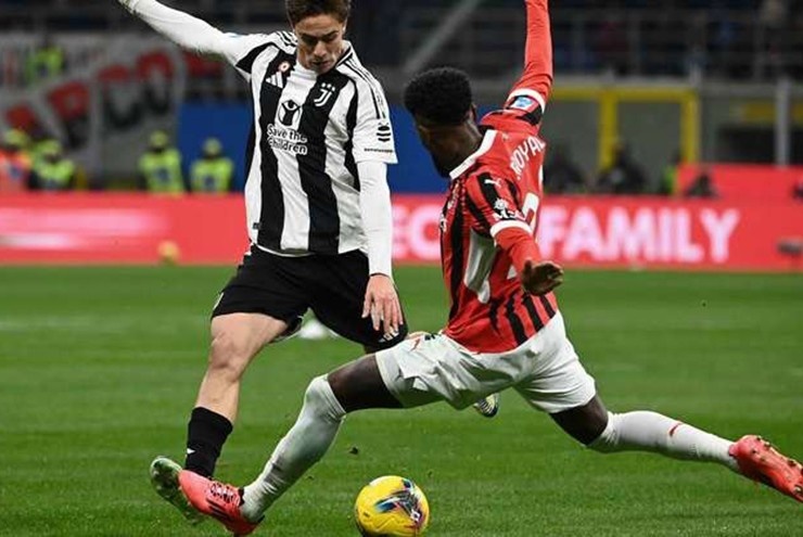 Juventus và AC Milan đá quá chắc chắn và tạo rất ít cơ hội