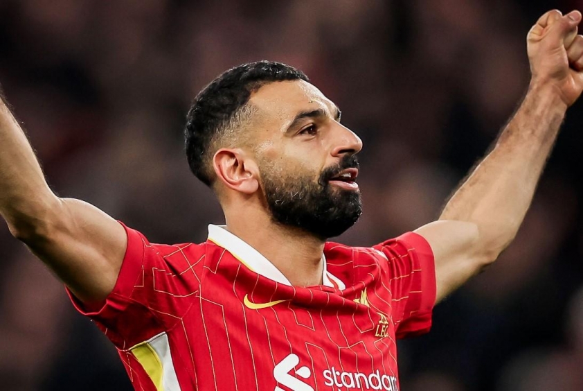 Salah tỏa sáng để giữ 3 điểm ở lại Anfield.