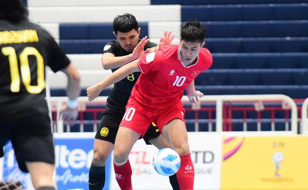 ĐT futsal Việt Nam thắng Malaysia, rộng cửa vượt qua vòng bảng