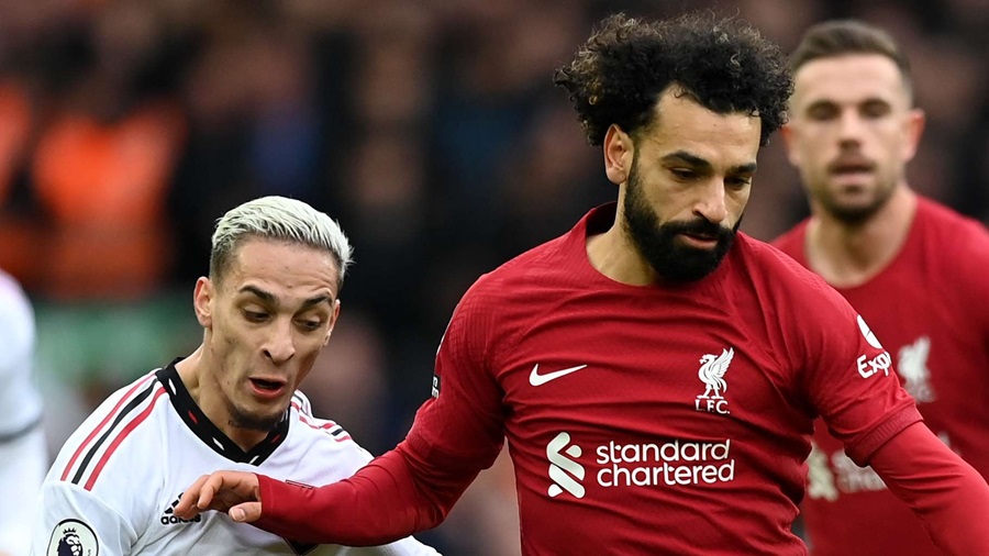 Klopp từng muốn thay Salah bằng…Antony