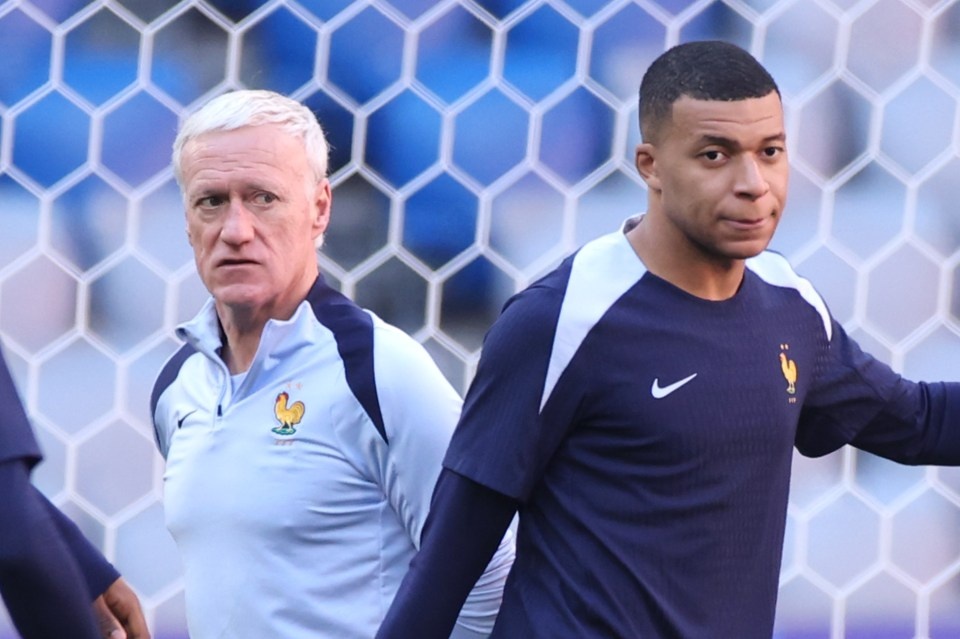 Deschamps giải thích quyết định loại Mbappe khỏi ĐT Pháp