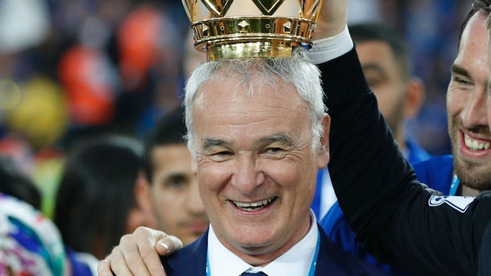 HLV Ranieri có thể đến tiếp quản AS Roma.