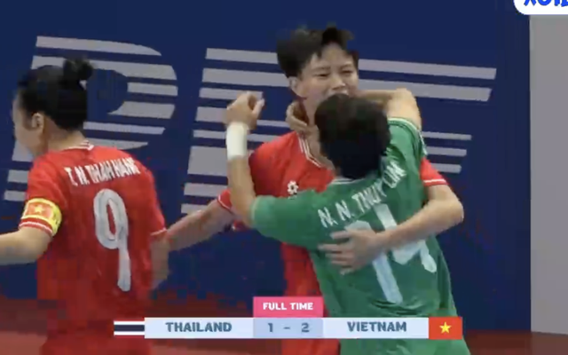 Tuyển futsal nữ Việt Nam đánh bại Thái Lan sau 2 hiệp phụ