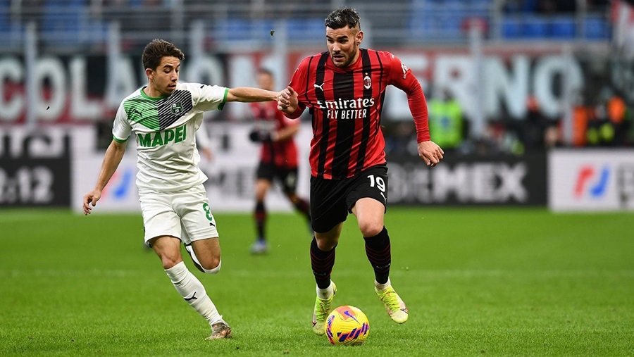 Nhận định bóng đá Milan vs Sassuolo, 03h00 ngày 4/12: Bão táp ở San Siro