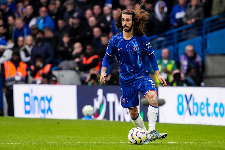 Marc Cucurella được đưa lên mây sau phong độ ấn tượng