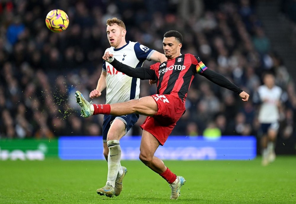 Cuối tuần qua, Fulham nỗ lực giành 1 điểm trong trận derby London với Tottenham